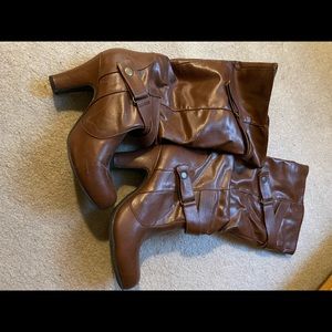 Womens size 9 brown boots